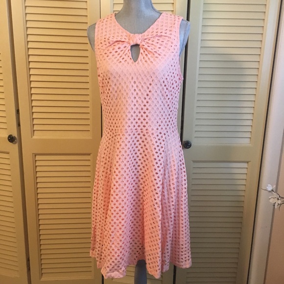 NWT Sharagano | Cutout Detail Sleeveless Dress 10 - Picture 3 of 6